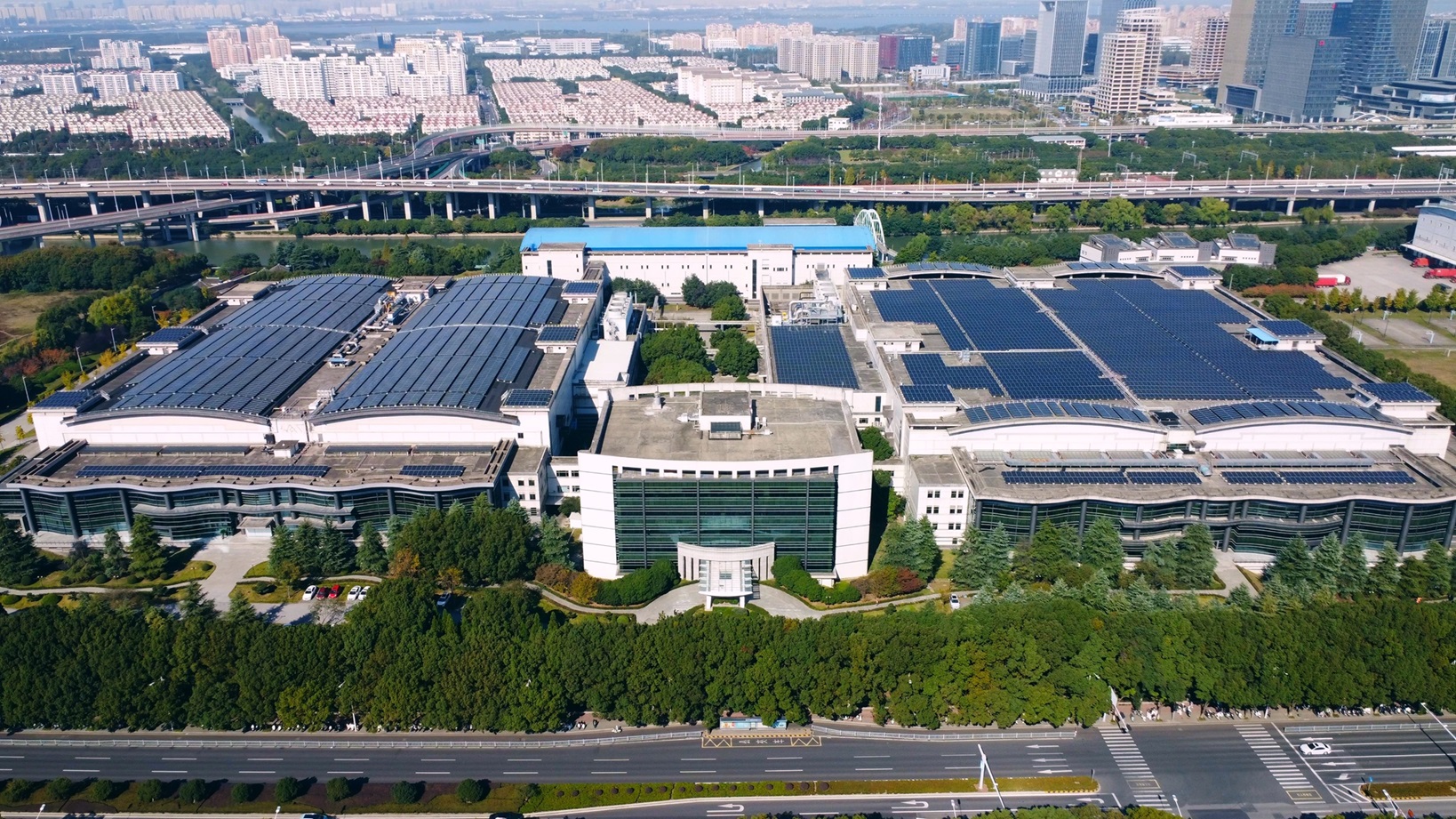 世界杯官方端网站登录入口苏州厂获选”人才灯塔工厂” 树立人才赋能典范