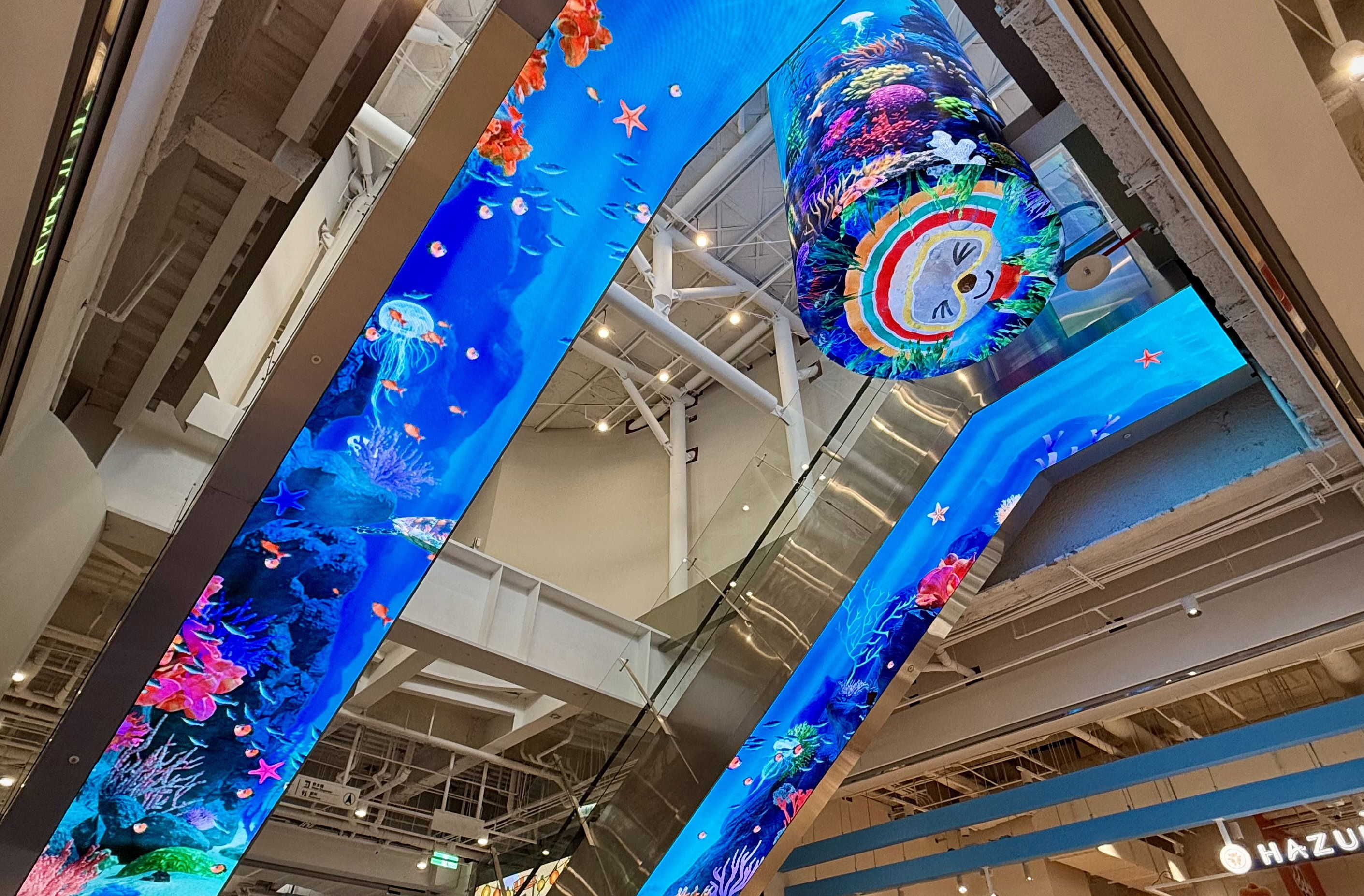 達擎與傑可達整合先進顯示技術與軟硬體應用服務，提供一系列大型LED顯示解決方案，為全新改裝開幕的「清水服務區」佈局嶄新視覺體驗。