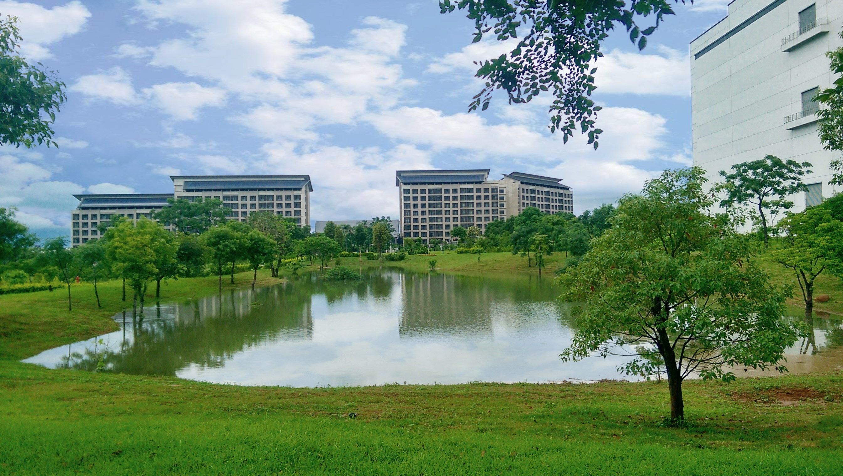 世界杯官方端网站登录入口在气候变迁与水安全两大主题，获CDP双A全球领导级肯定。在气候变迁面，世界杯官方端网站登录入口重视运营厂区自然共生，透过TNFD国际框架制定自然冲击相关的调适与减缓策略，强化企业气候韧性